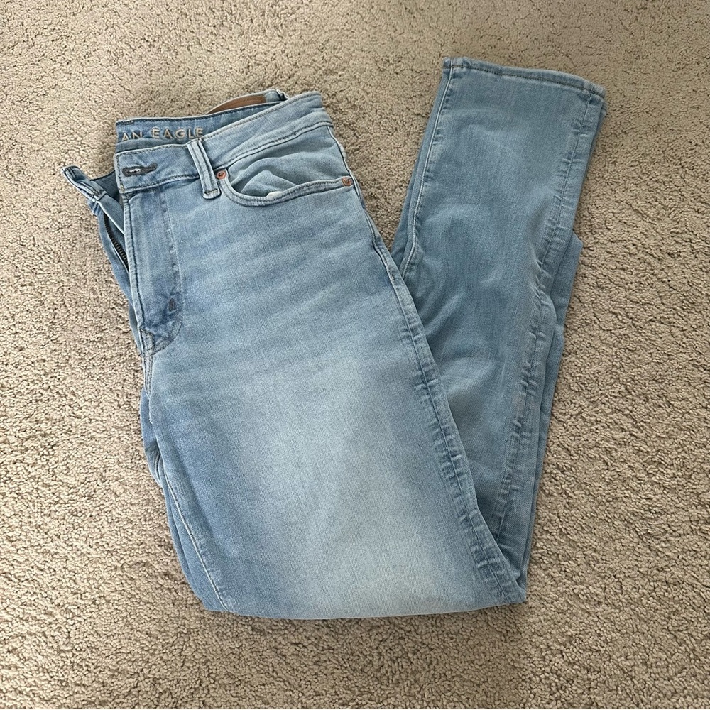 Brand New Men’s American Eagle Slim Airflex 360 Jeans!